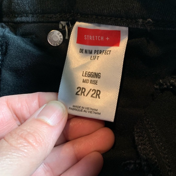 Express black jean leggings. Size 2R. - Picture 6 of 8